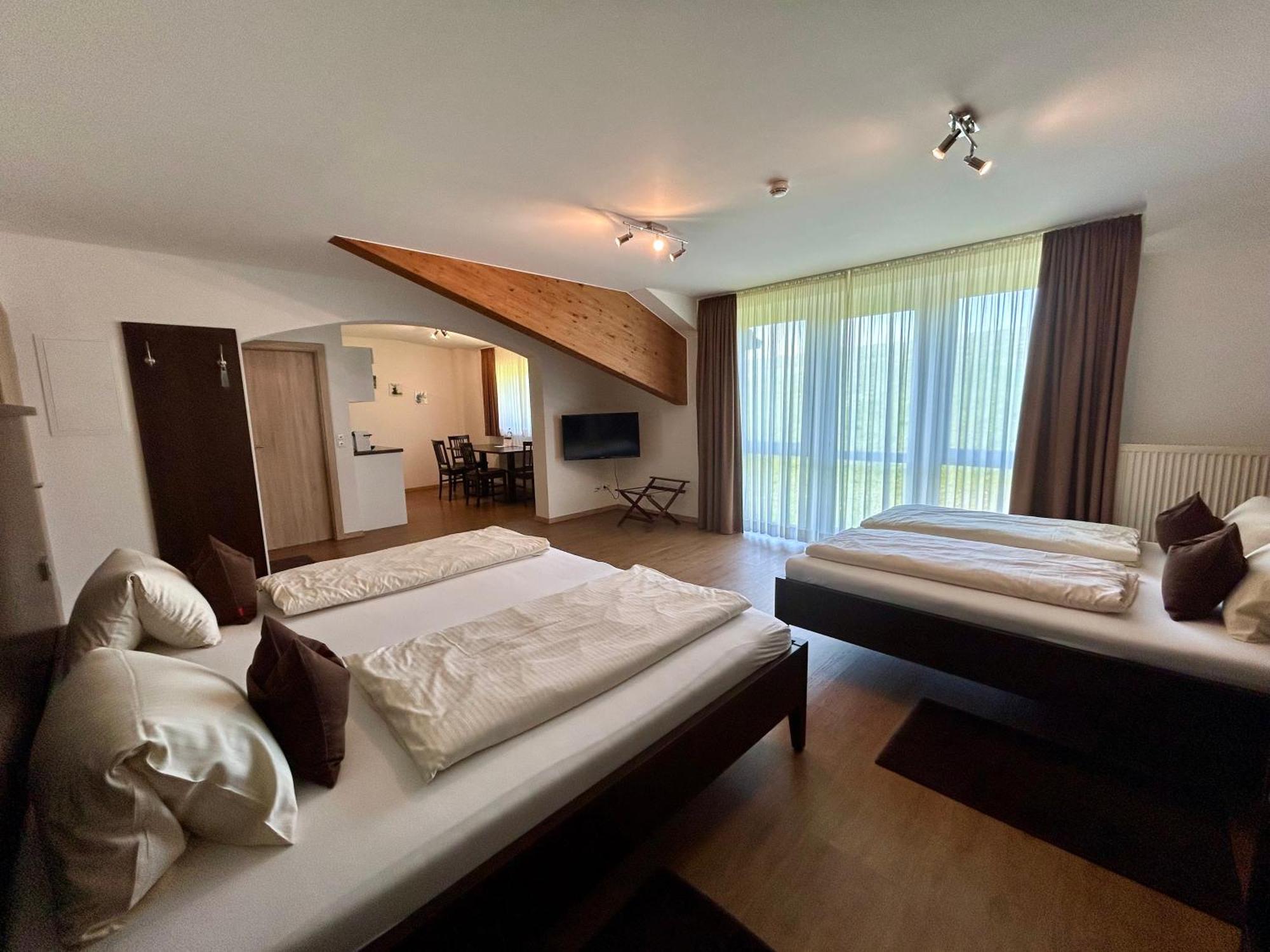 Gaestehaus Am Lindenhain Erding Extérieur photo